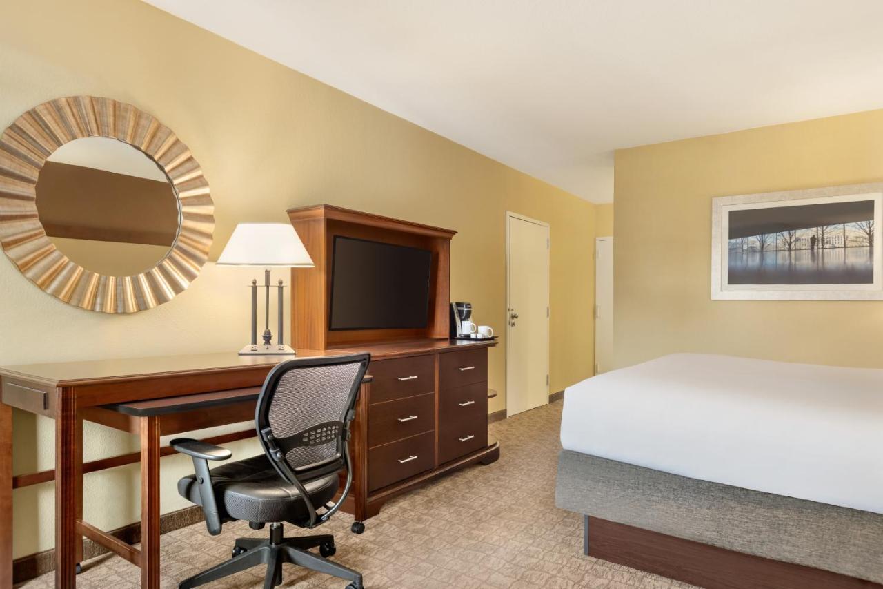 Crowne Plaza Crystal City-Washington, D.C. By Ihg Arlington Exterior foto